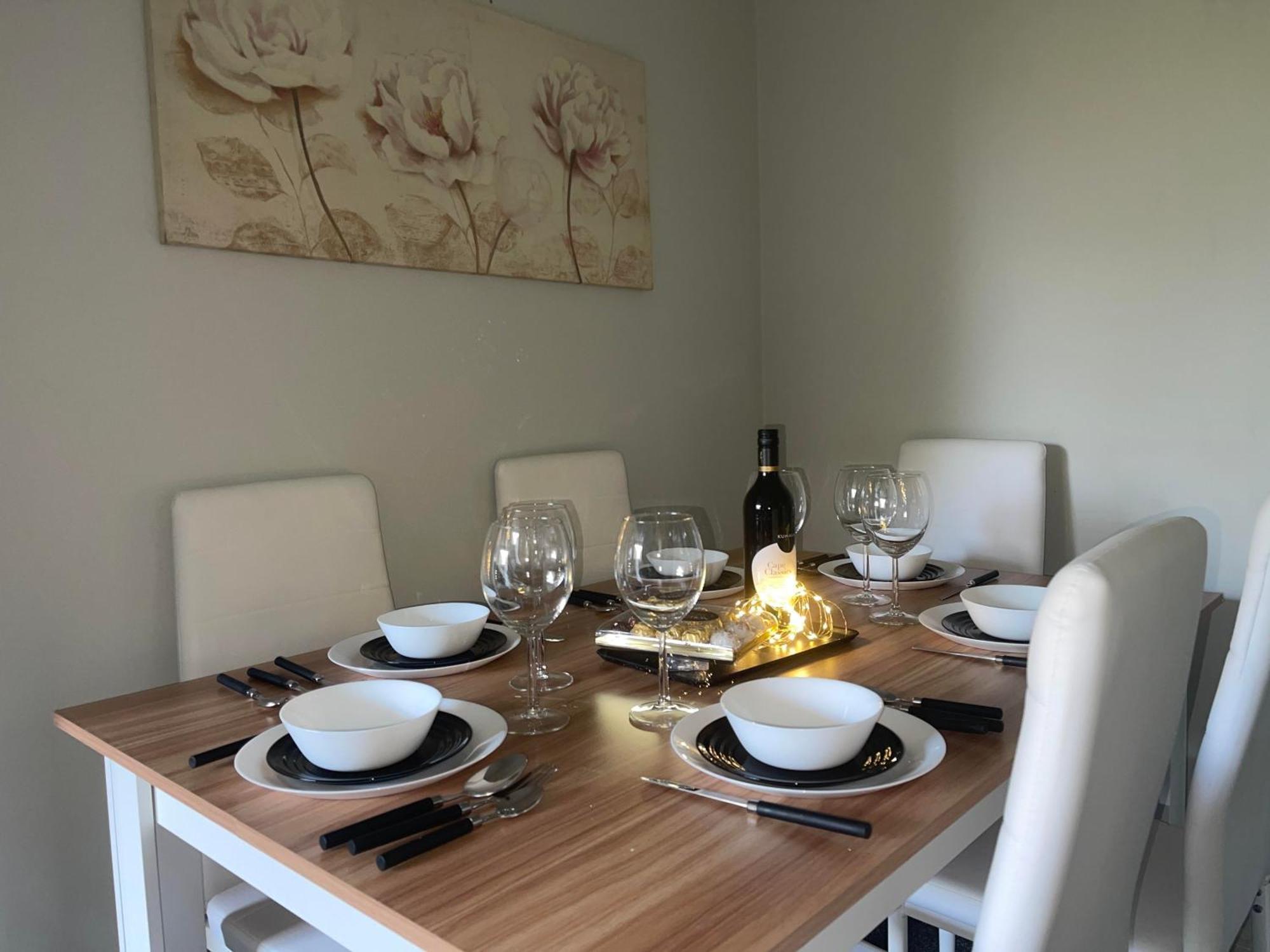 Cosy Private Two Bedroom Apartament In Kensinghton Can Fit Up To 8 Guests Londra Exterior foto