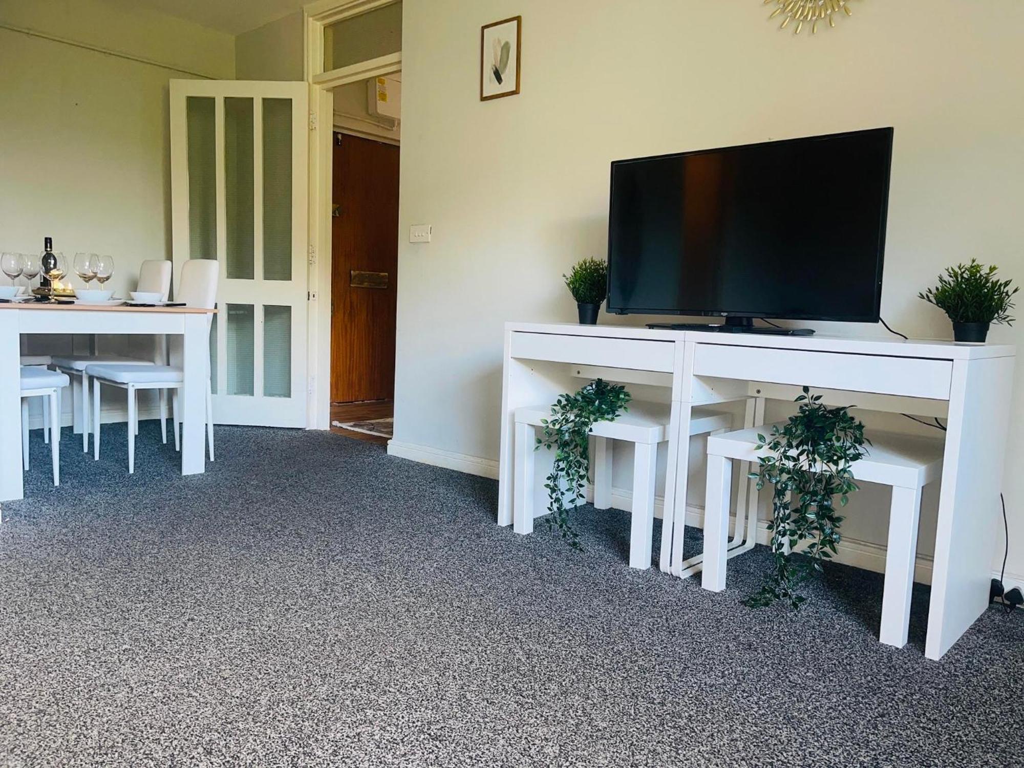 Cosy Private Two Bedroom Apartament In Kensinghton Can Fit Up To 8 Guests Londra Exterior foto
